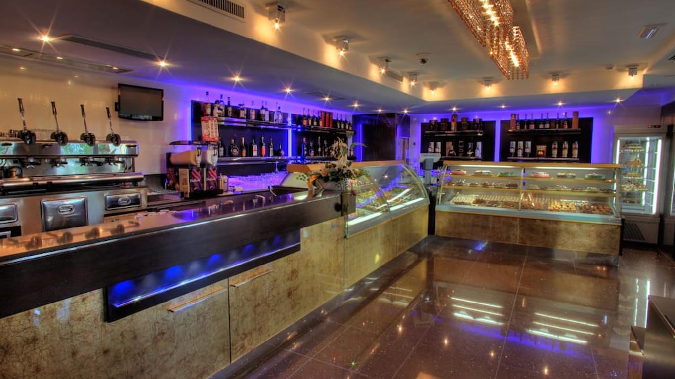 Hotel Cenacolo