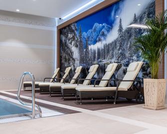 Radisson Blu Hotel & Residence Zakopane - ซาโกเพน - สระว่ายน้ำ