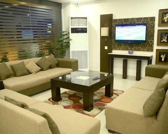 Hotel One Jinnah - Islamabad - Living room