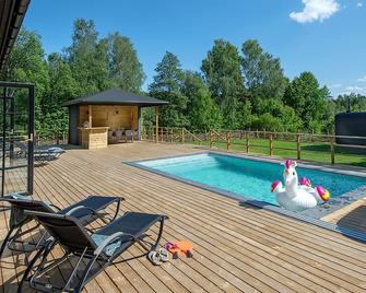 Cozy Home In Äspered With Sauna - Dalsjöfors - Piscina