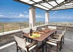Marini Luxury Apartments and Suites - Aegina - Balcone
