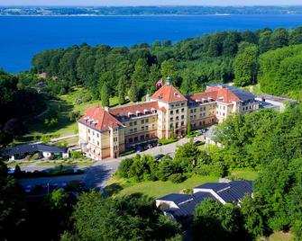 Hotel Vejlefjord - Vejle - Building