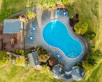 Wairakei Resort Taupo - Wairakei - Piscina