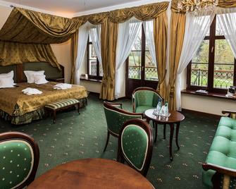 Dwór Kombornia Hotel & Spa - Korczyna - Schlafzimmer