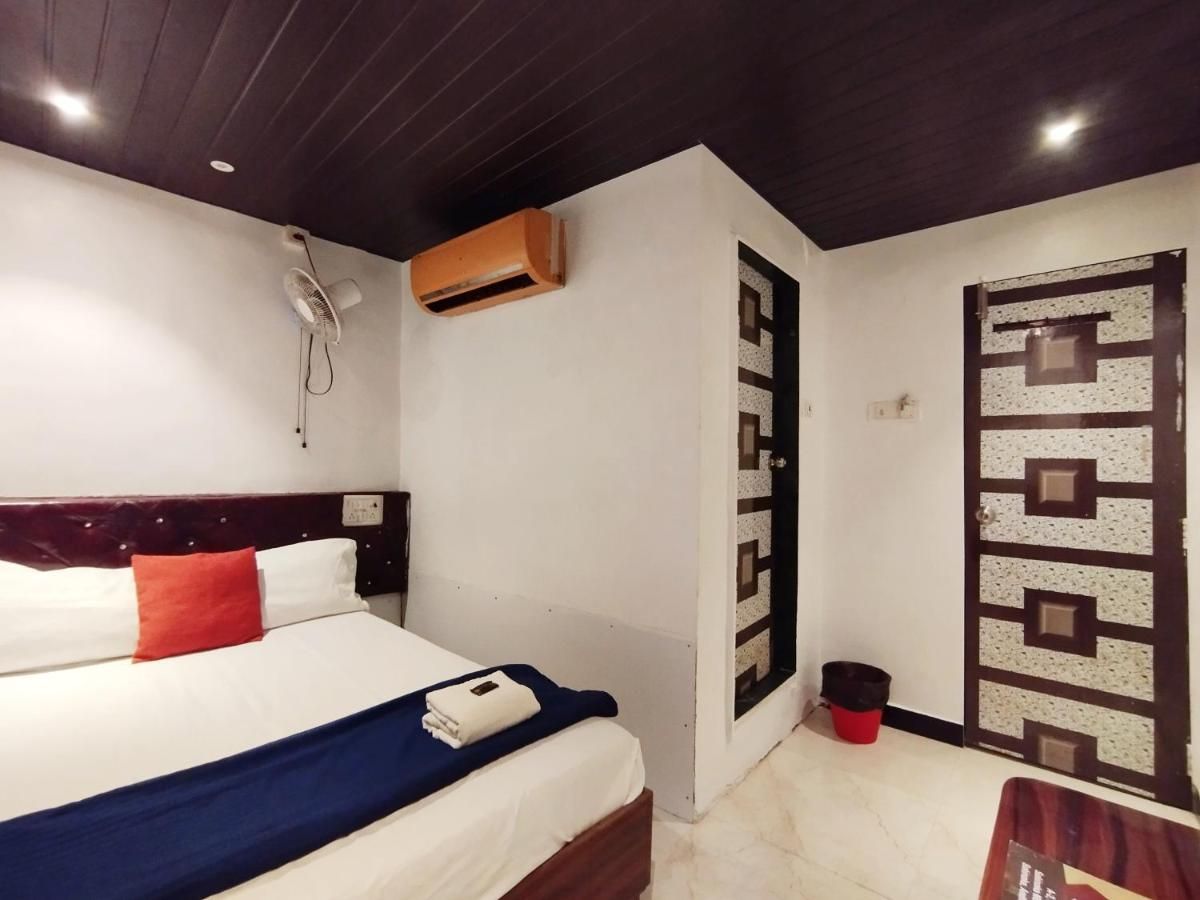 Hotel Aspen - Nr Mumbai Airport thumbnail 3