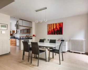 Wonderful Family House in Bordeaux - Bordeaux - Dining room