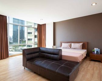 181 Ekkamai Apartment - Bangkok - Bedroom