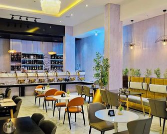 Reiz Continental Hotel - Abuja - Bar