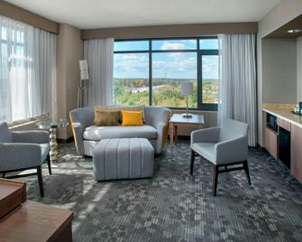 Courtyard by Marriott Philadelphia Lansdale - Kulpsville - Living room