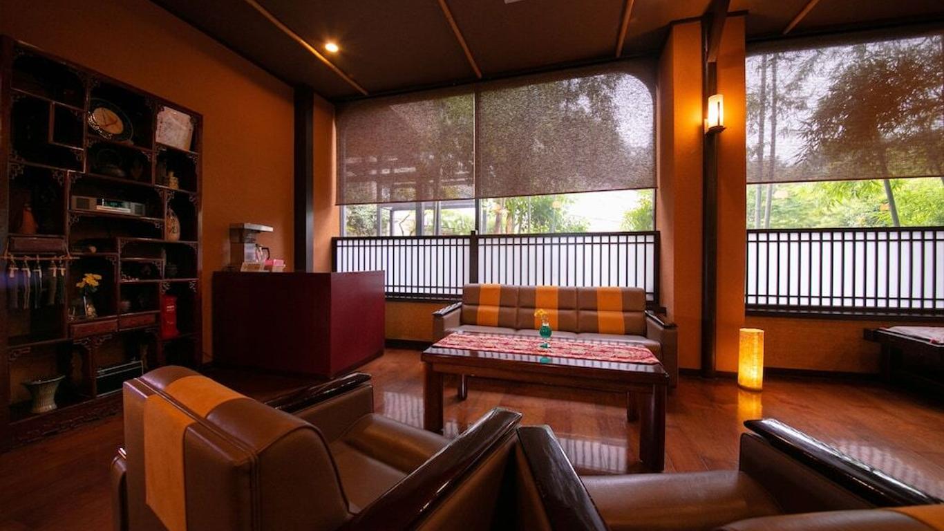 湯本屋寶泉寺觀光日式旅館