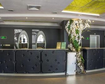 Gladiola Akatsia hotel - Goldstrand - Rezeption