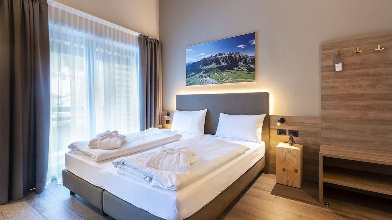 Chalet Aster