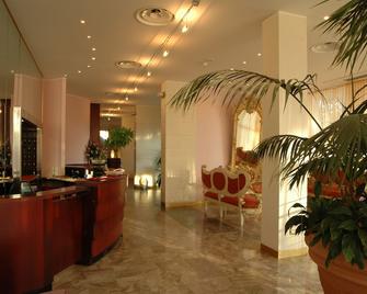 Reginna Palace Hotel - Maiori - Reception