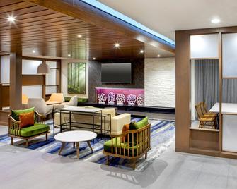 Fairfield Inn and Suites by Marriott McPherson - McPherson - Lounge