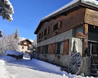 La Maison de Charlie Les 2 Alpes - Les Deux-Alpes - Building
