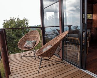 Owl's Watch Nature Retreat - Manizales - Balcony