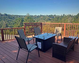 3bd/3bth Private Foothills Getaway - 20mins To Sfo - Belmont - Balcony