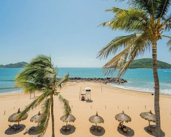Star Palace Beach Hotel - Mazatlán - Strand