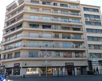 Appartement Perpignan Centre Place Catalogne - Perpignan - Bâtiment