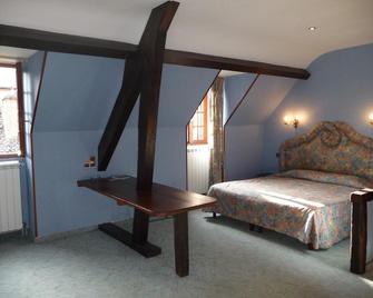 Auberge Saint Jacques - Conques - Slaapkamer