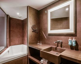 Novotel Lyon Confluence - Lyon - Bedroom