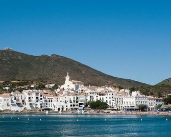 Hotel Playa Sol - Cadaques