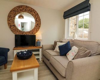 Martin Cottage - Ilfracombe - Living room