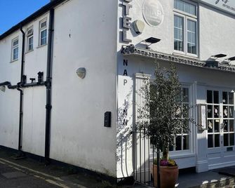 Nap Barnet Hotel - Barnet - Edificio