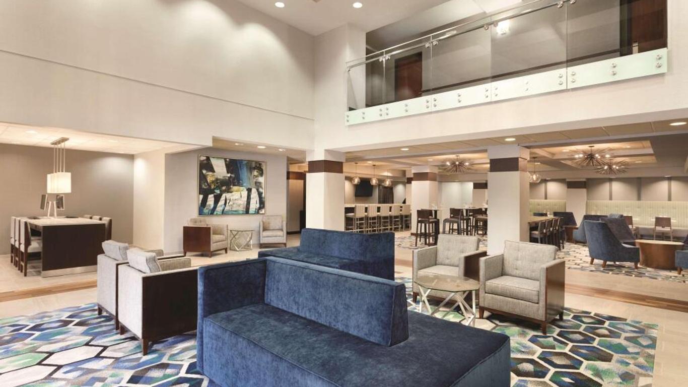 Radisson Hotel Dallas North Addison