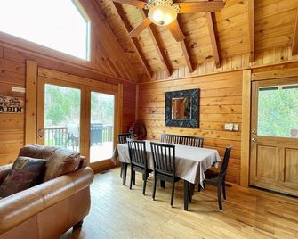 Rushing Waters- Jefferson, Nc - Jefferson - Dining room