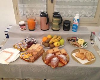 B&b Al Candiano - Rávena - Buffet