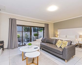 Dunton Guest House - Johannesburg - Bedroom