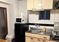 Casa Viento Stay Inn - Hiroshima - Kitchen