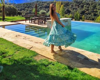 Cottage - Hontanar - Piscina
