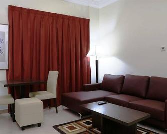 Splendor Apartments Al Barsha - Dubai - Living room