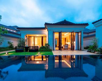 The Westin Zhujiajian Resort, Zhoushan - Zhoushan - Pool