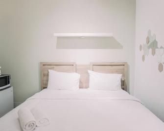 Enjoy Living Studio (No Kitchen) Apartment Aeropolis Residence By Travelio - Tangerang City - Ložnice