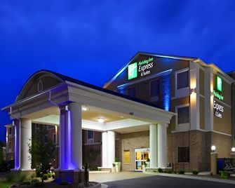 Holiday Inn Express & Suites Cuero By IHG - Cuero - Budova