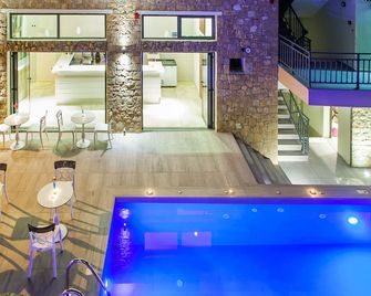 Core Hotel - Polychrono - Pool