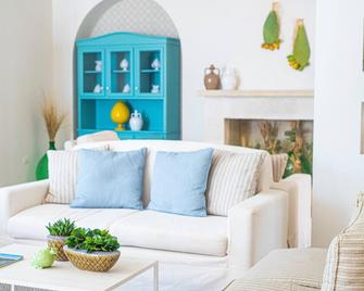 Marenea Suite Hotel - Cdshotels - Marittima - Living room