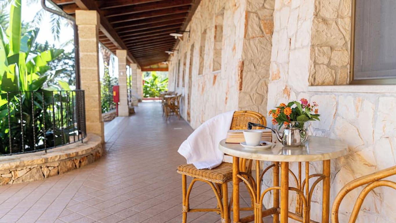 Hotel Masseria Le Pajare
