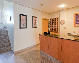 Hotel Ruta Del Duero - Cistérniga - Front desk