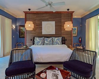 Darling of Duval by Last Key Realty - Key West - Bedroom
