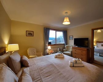 High March - Beauly - Schlafzimmer