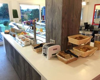 Brit Hotel Rouen Sud Val De Reuil - Val-de-Reuil - Buffet