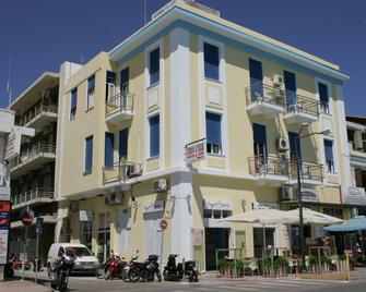 Amalia City Rooms - Chios - Building