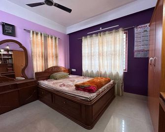 The Sun-Beam Retreat - 2-bedroom apartment in Siliguri with AC, WiFi - Siliguri - Habitación