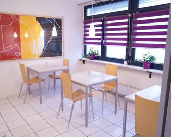 Atelierhaus Budget Hotel - Filderstadt - Restaurant