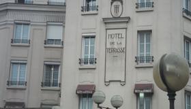 Hôtel de la Terrasse - Paris - Building
