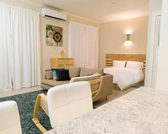 New Kingston Central Guest Apartment - Kingston - Habitación